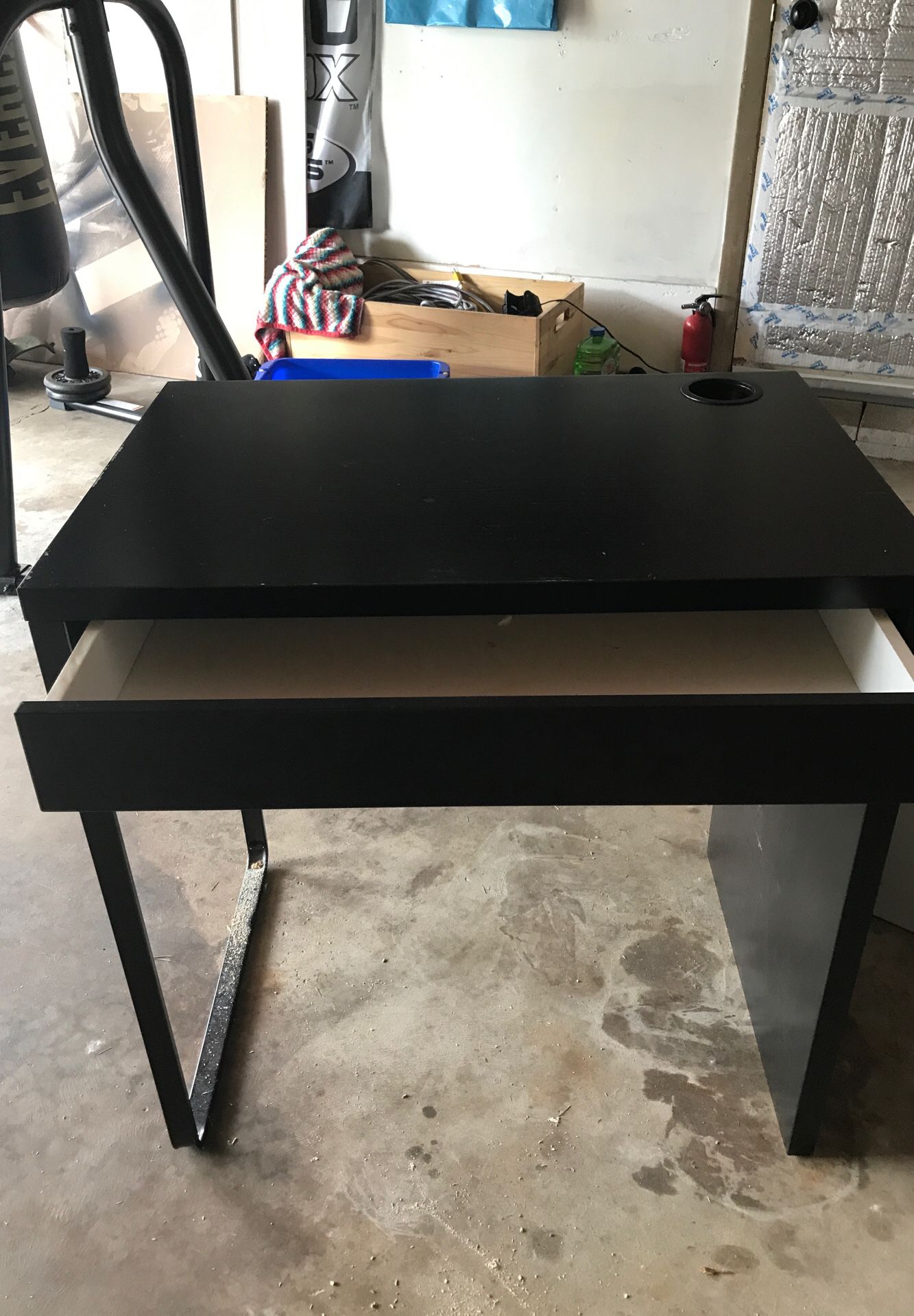 Ikea Desk (Black)