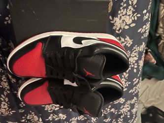 Air Jordan 1 Low size 9