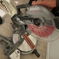 Ridgid Dual Bevel Miter Saw With Blade