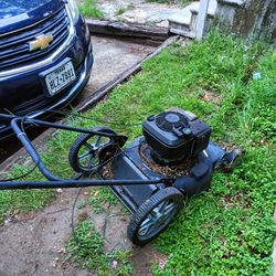 Mower for parts or fix runs just needs new cables