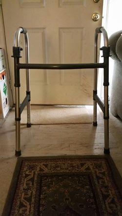 Invacare 6291-A adjustable Walker