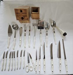Cutco Knife Set