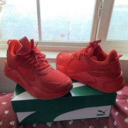 RED PUMA SHOES