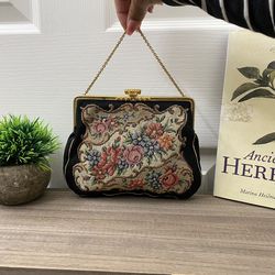 Vintage Petite Point Floral Handbag 💐 