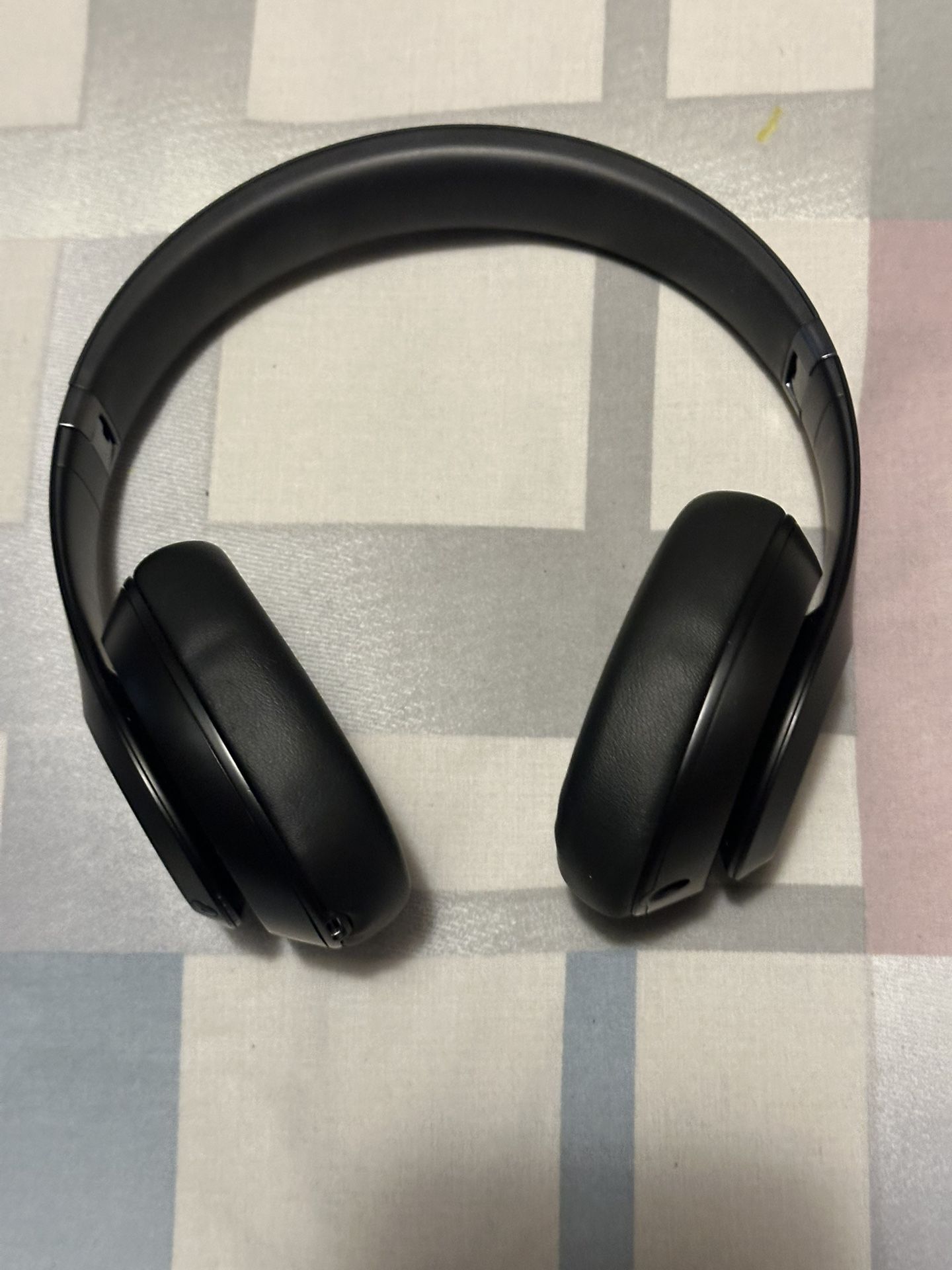 Beats Studio Pros