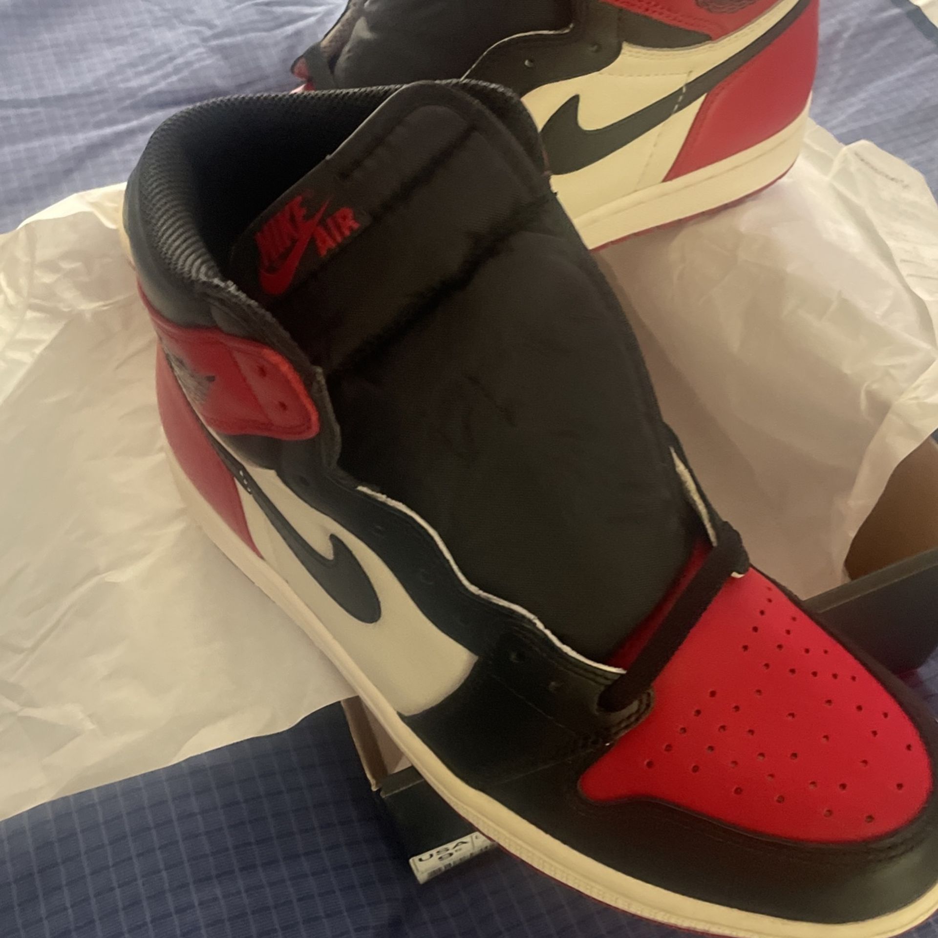 Brand New Jordan 1 Bred Toe Size 9.5 With The Receipt display picture 1