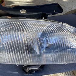 CHEVROLET CAVALIER HEADLIGHT 95-99