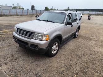 2003 Ford Explorer