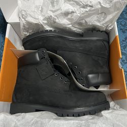 Black Timberlands
