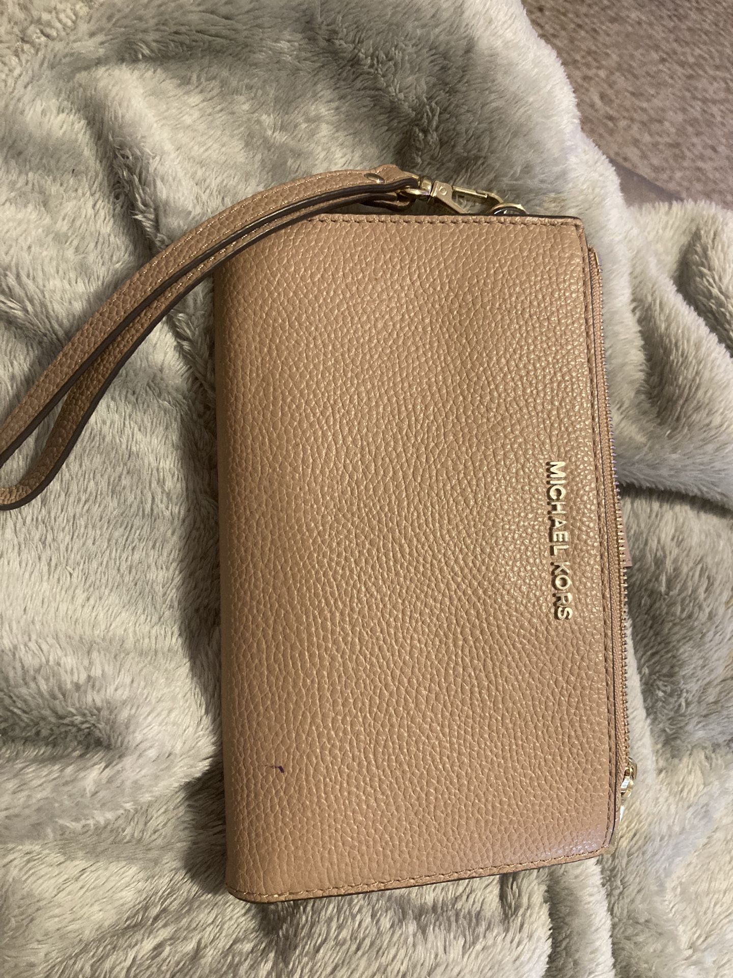 Micheal Kors Jet Set Travel Double Zip