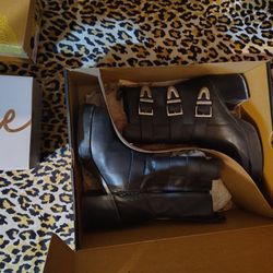 Harley Davidson Boots Size 6 ,And Assortment Of Women's Shoes And Heels