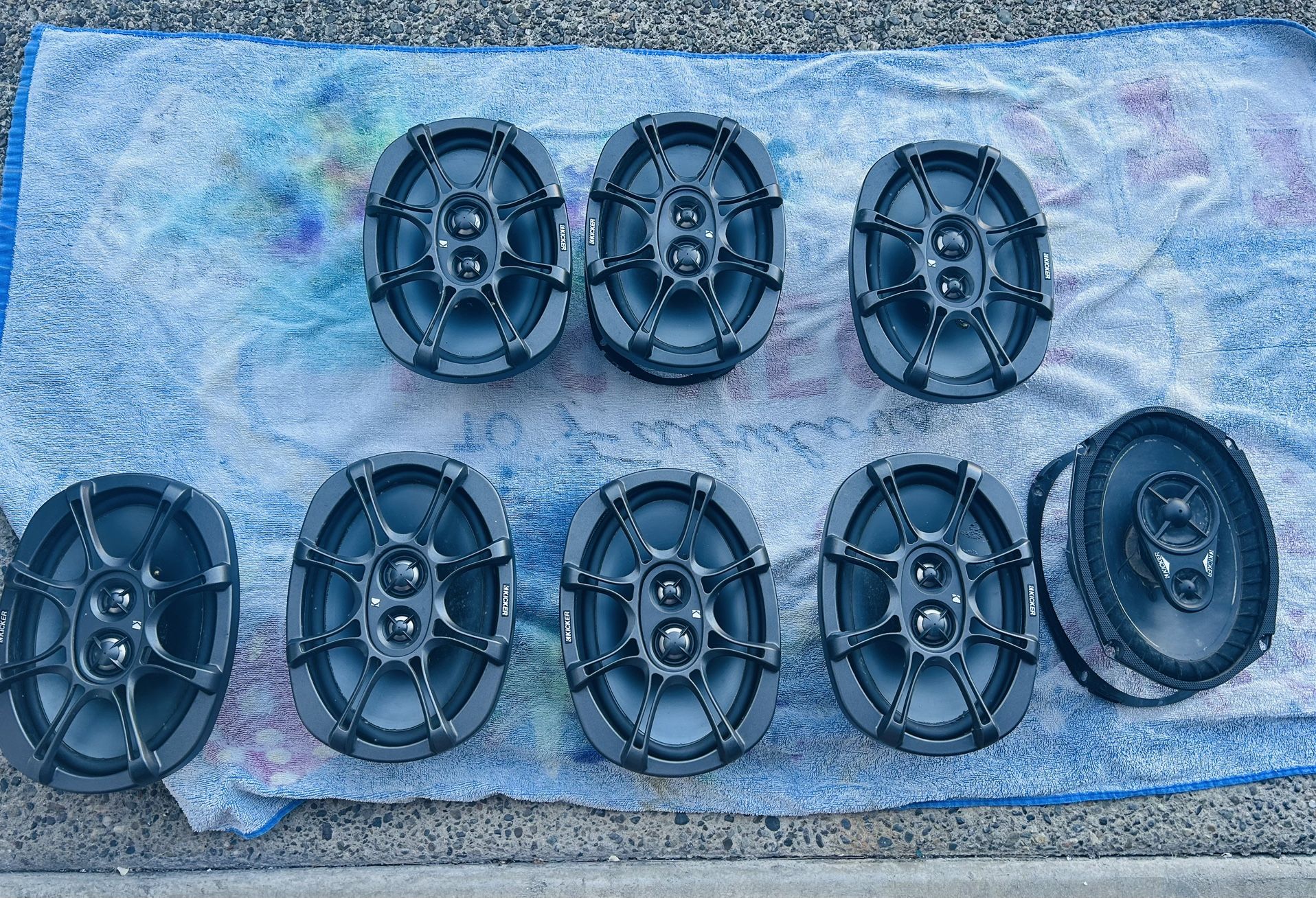 Kicker 6x9 Speakers - Eight (8) Total
