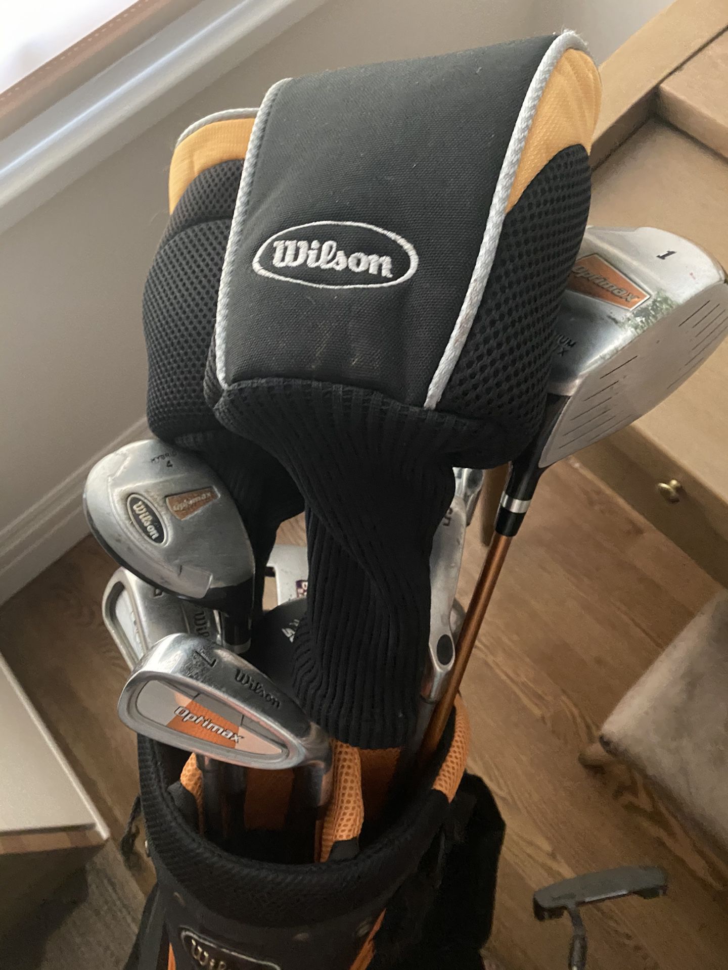 Wilson Golf Bag With Golf Club Set (Women’s)