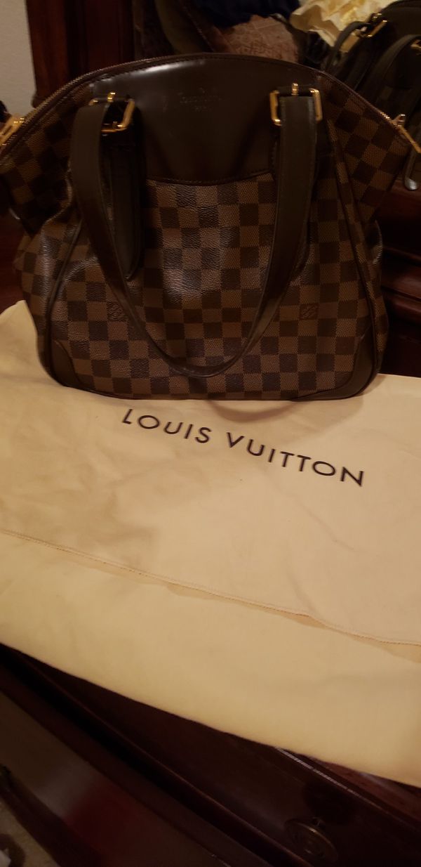Louis Vuitton Artsy MM Read Description for Sale in Seattle, WA - OfferUp