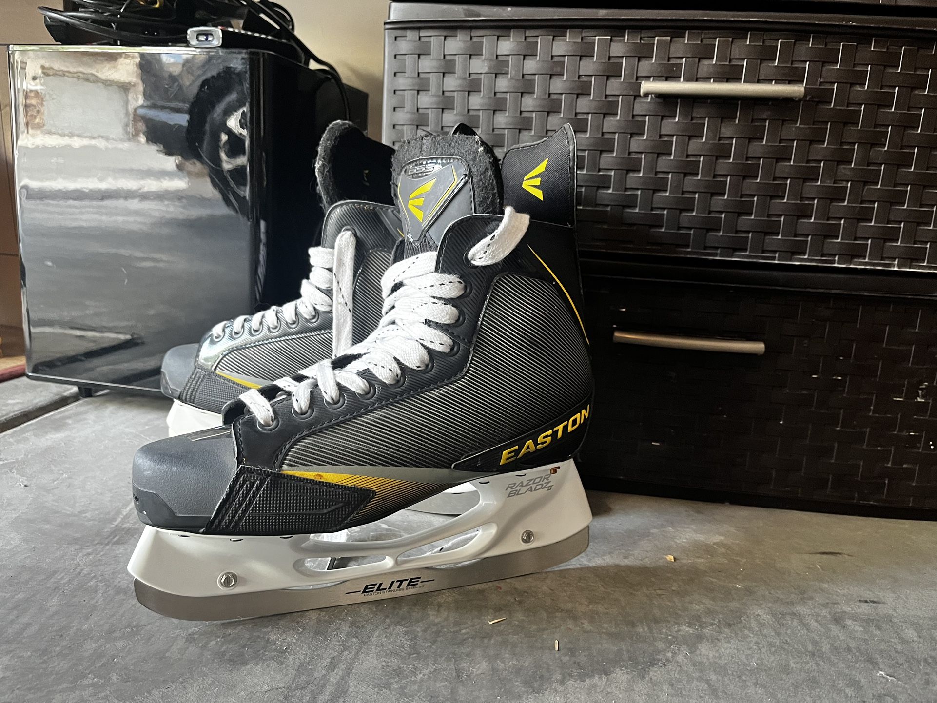 Easton hockey Skates