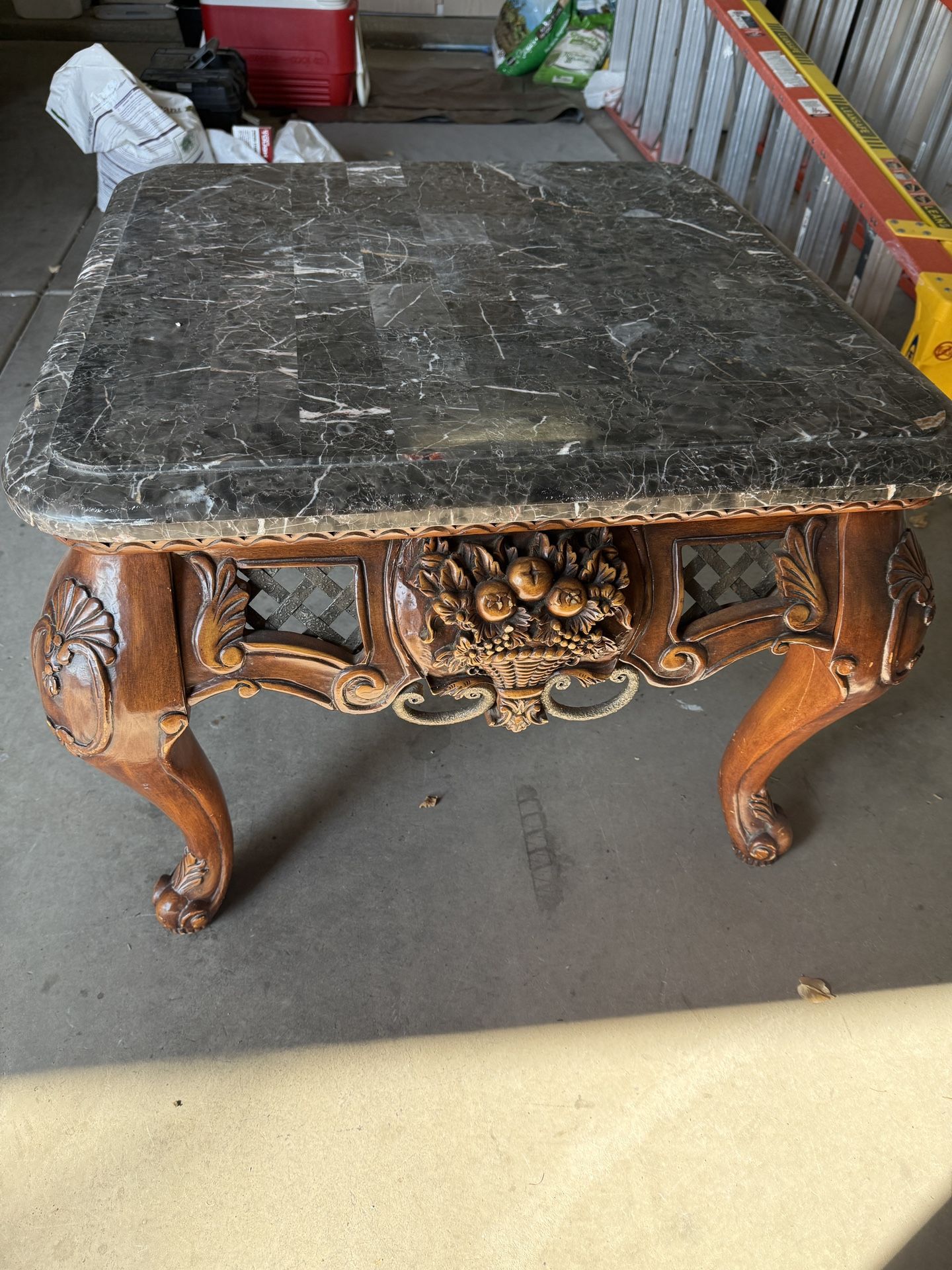 Elegant End Table Or Coffee Table