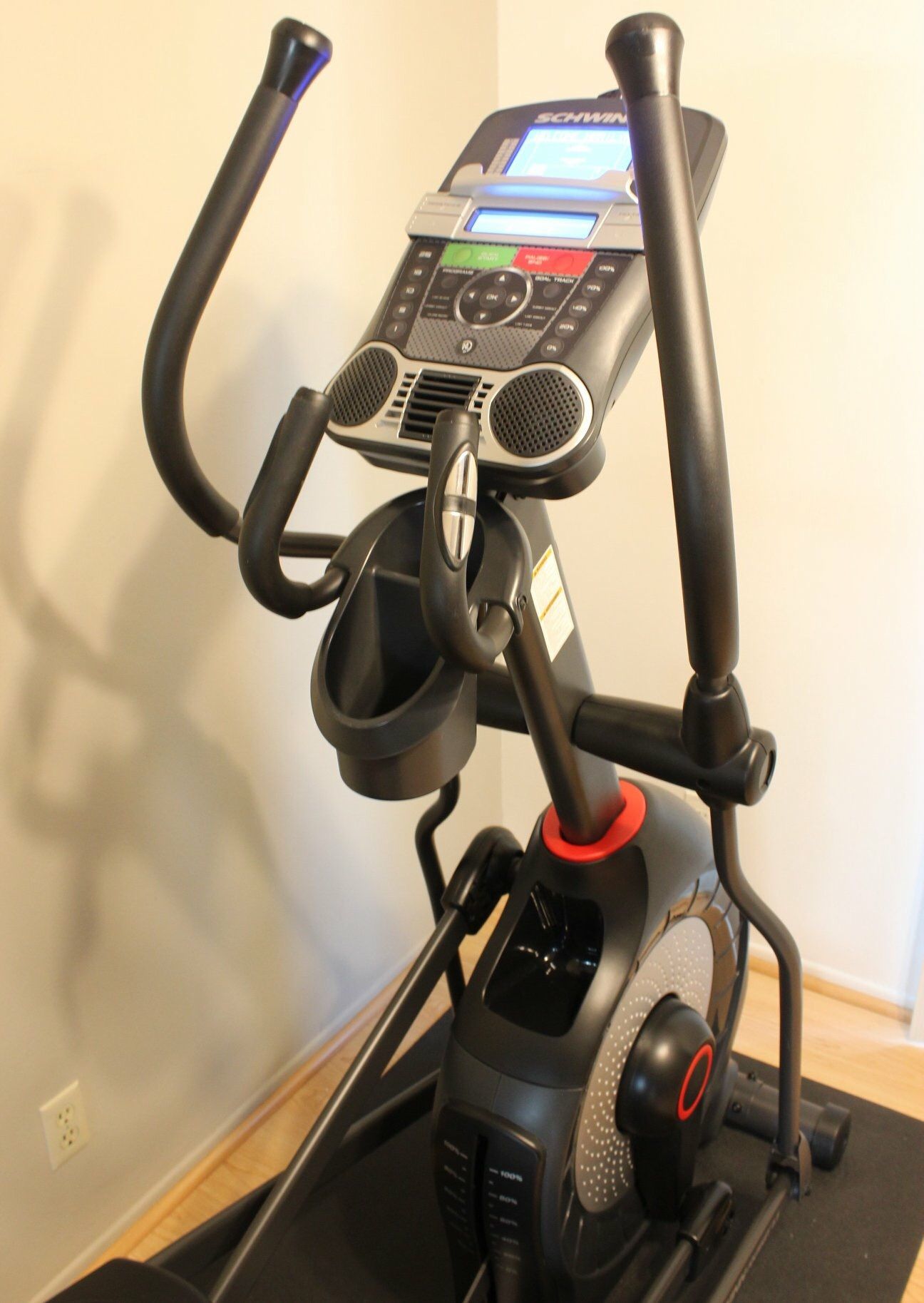 Schwinn fordere elliptical machine 470