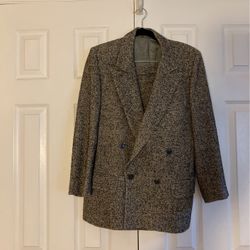 Vintage woman’s skirt suit 1980’s 