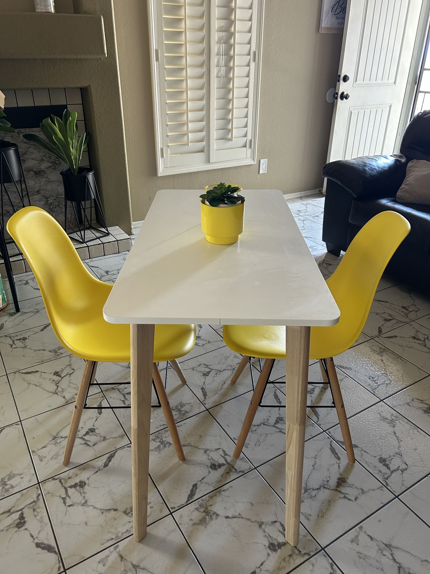 Small Table And 2 Chairs