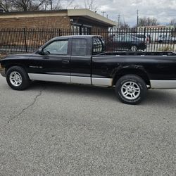 2001 DODGE  DAKOTA PICKUP 