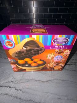 Nostalgia Electrics- Cake Pop & Donut hole Bakery