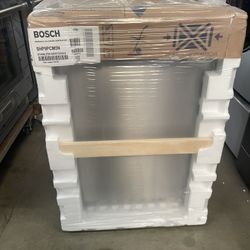 Box Diswasher Bosch Benchmark Series W 24” 