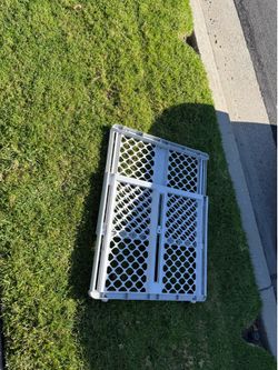 Free baby pet gate