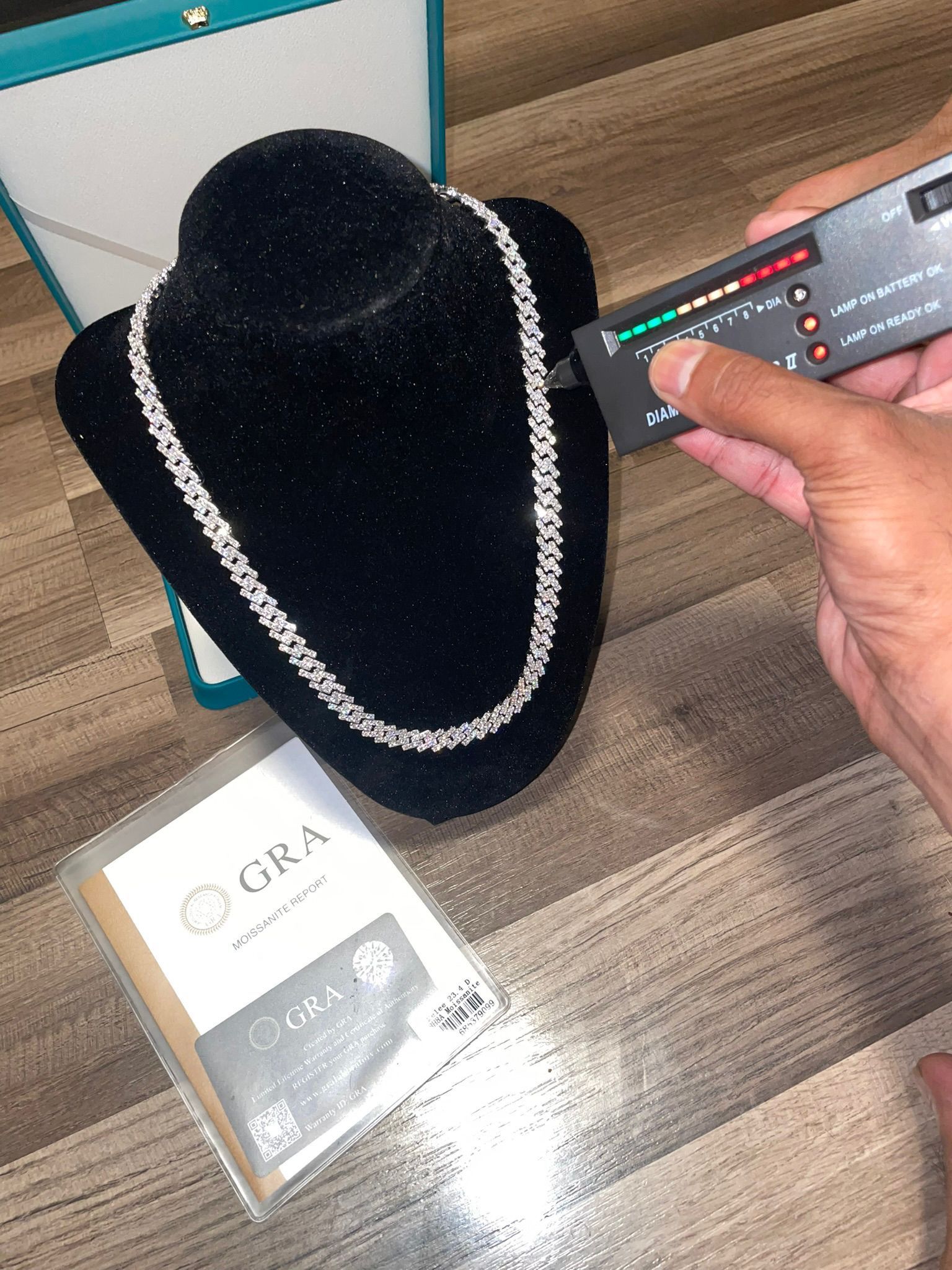 Moissiante Stones Vvs 17ct Silver 12mm 20inch Cuban Link Chain (PASSES DIAMOND TESTER) (ON SALE)