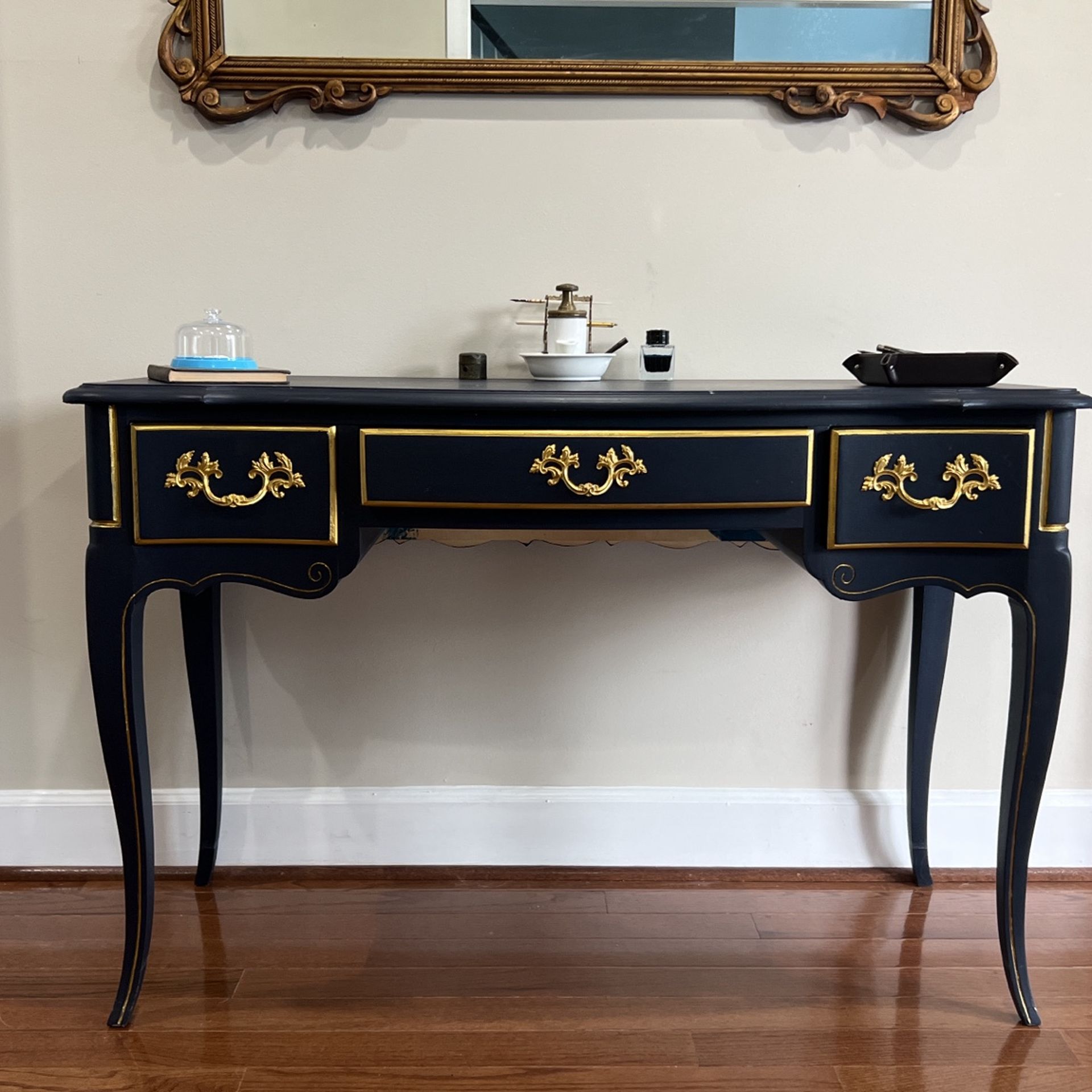 French Provincial Desk