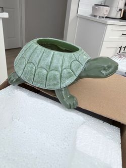 Resin Turtle Plants Lawn Decor