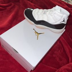Air Jordan 11 Retro Neapolitan