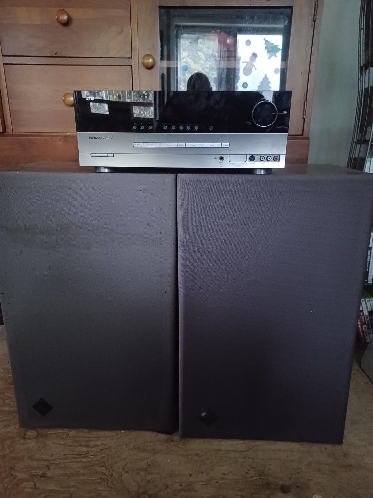 HARMAN KARDON AVR-147 RECEIVER AND JBL 902VX LOUDSPEAKERS $400 FINAL PRICE 