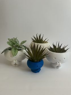 Cute Character Planters (3D Printed) – Multiple Sizes & Colors