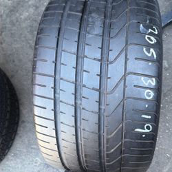 305/30/19 Pirelli P Zero .. One Tire Available 