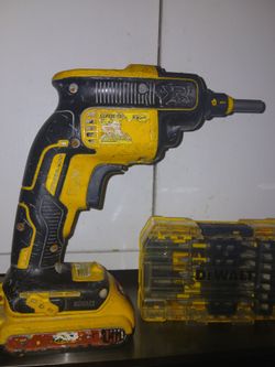 DeWalt 20V MAX XR