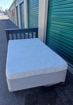 TWIN BED FRAME WITH BOX AND MATTRESS