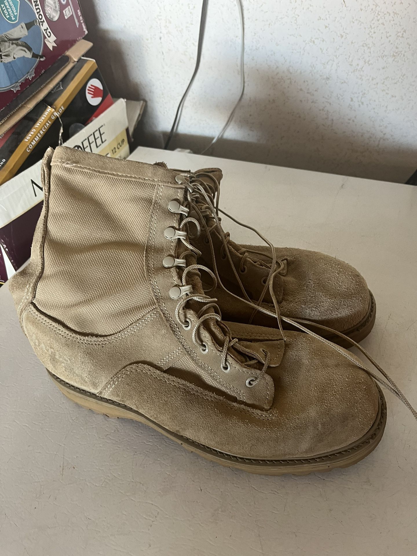 Military Mens Boots Size 11