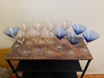 Elegant Set of 12 Cocktail & Wine Glasses