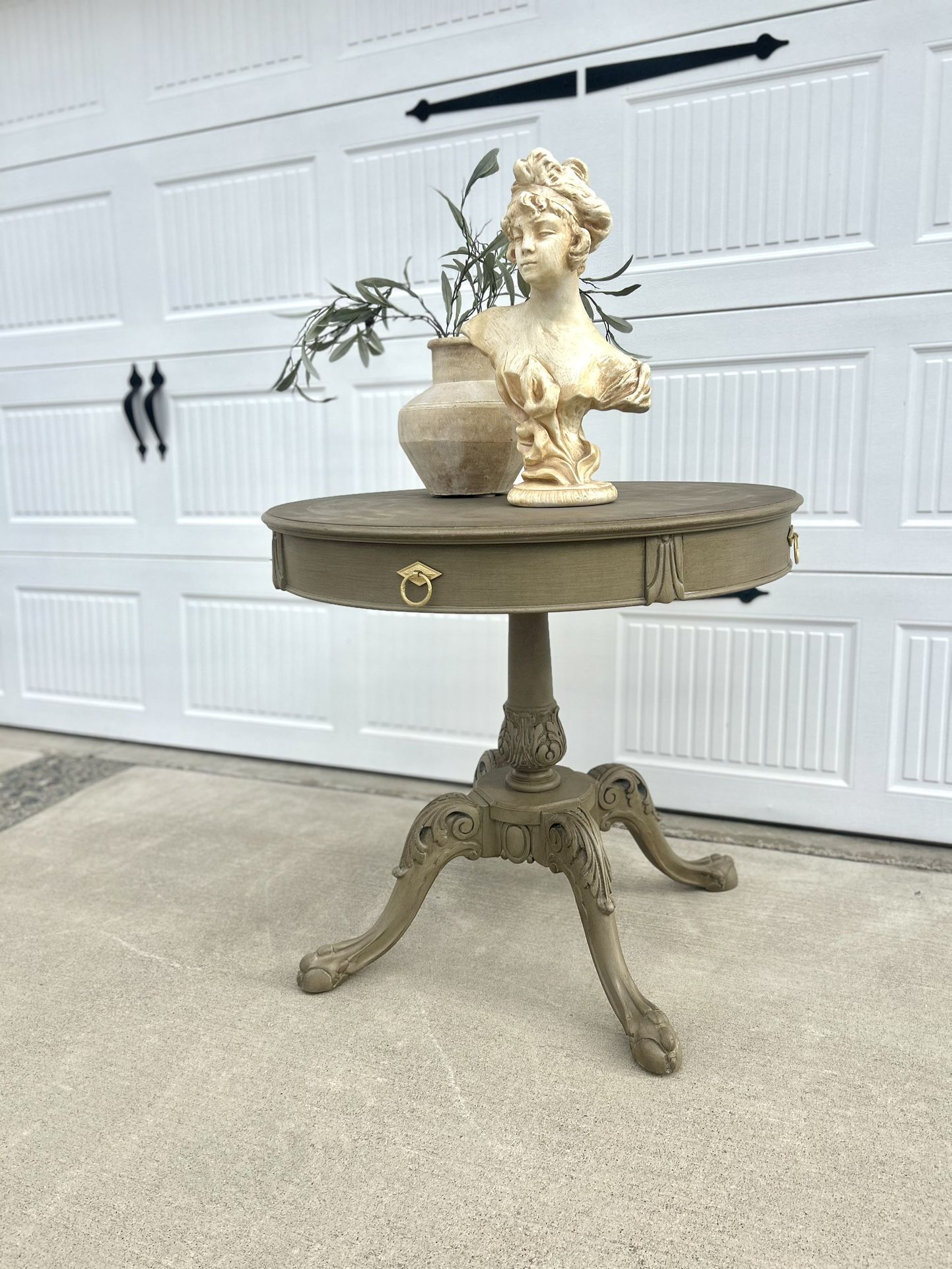 Vintage Round Accent Table