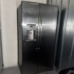 GE Stainless Steel Side -By -Side Refrigerator 21.8  Cu. Ft. Counter Depth. OBO