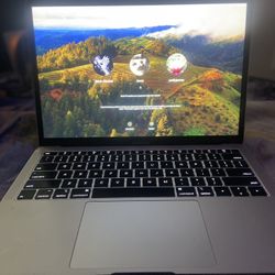 Mac Book Air 13.3 Inch 