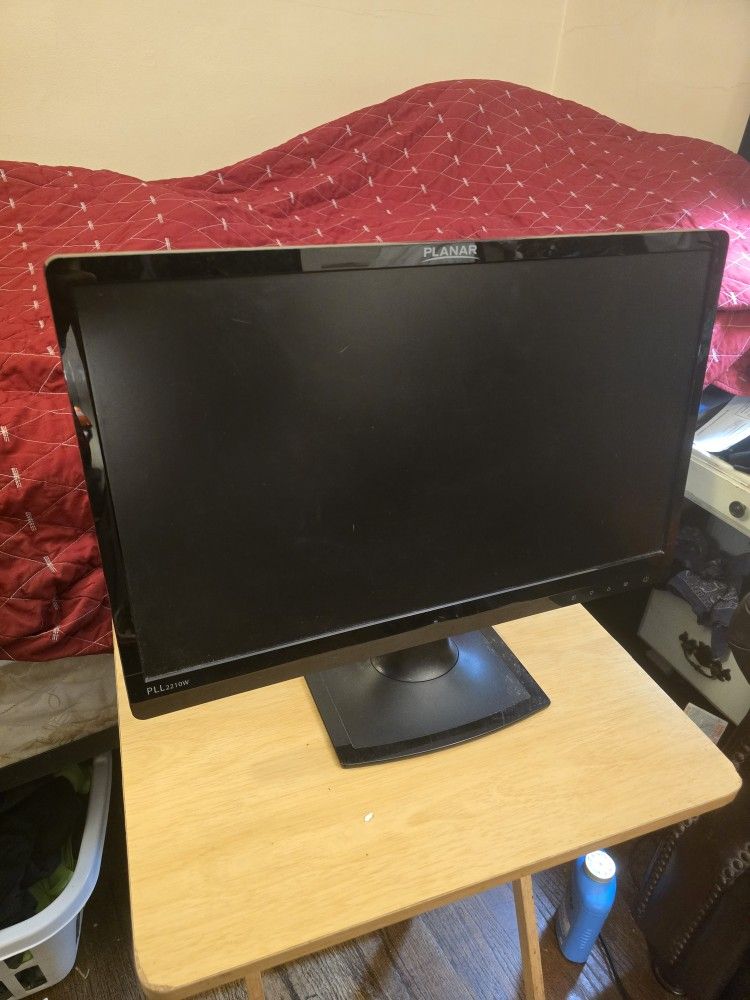 PLANAR 22 INCHES 