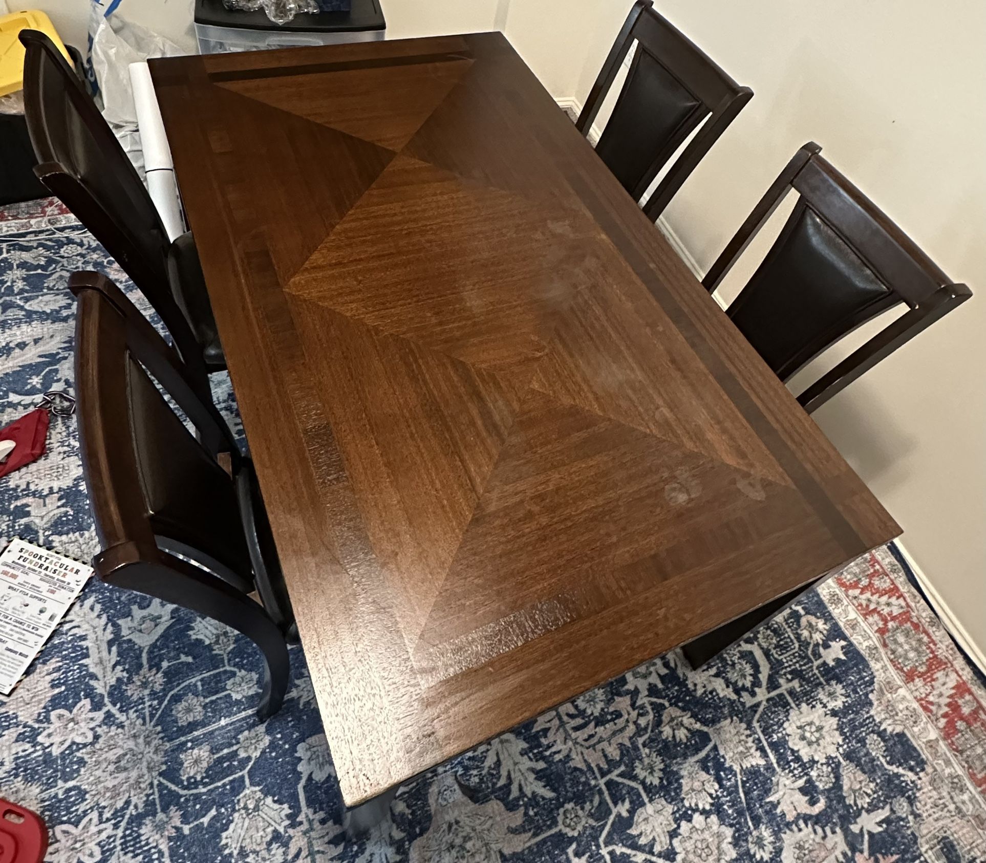 Dining Table Set with 4 chairs