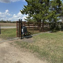 Liftmaster Gate Opener 