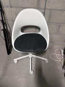 White IKEA office chair