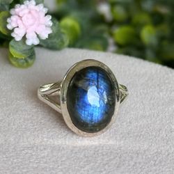 Labradorite 💍 925 Sterling Silver Ring (Size 6 3/4 - 7 )