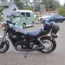 HONDA SHADOW 750!