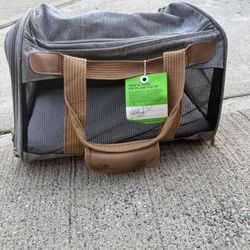 Small -Medium Pet Carrier