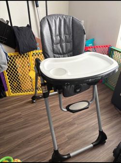 Baby Trend high chair