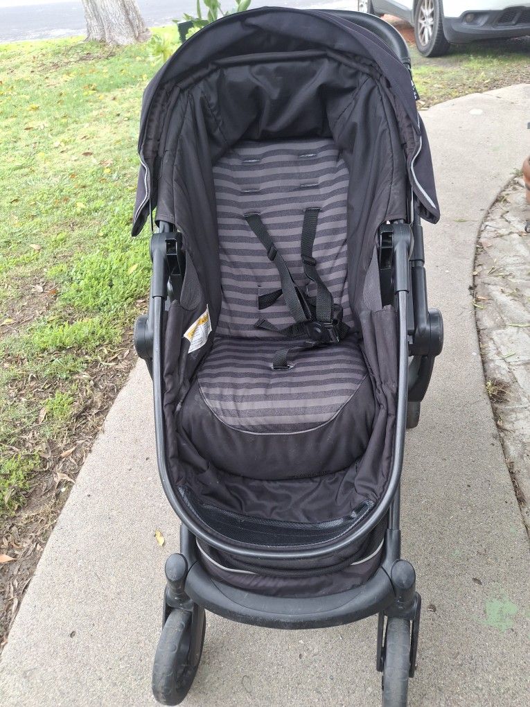 Graco Modest Nest Stroller 